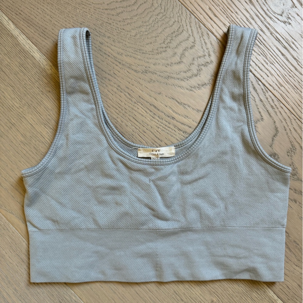 Chelsea & Violet Sports bra or athlesure top, XS/S